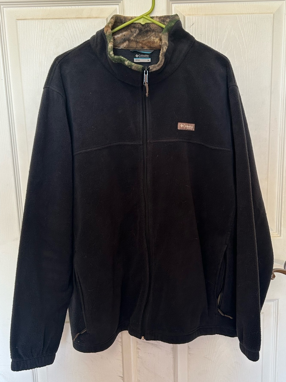 Columbia Black Fleece Full-Zip with Camo - Zipped up Pockets